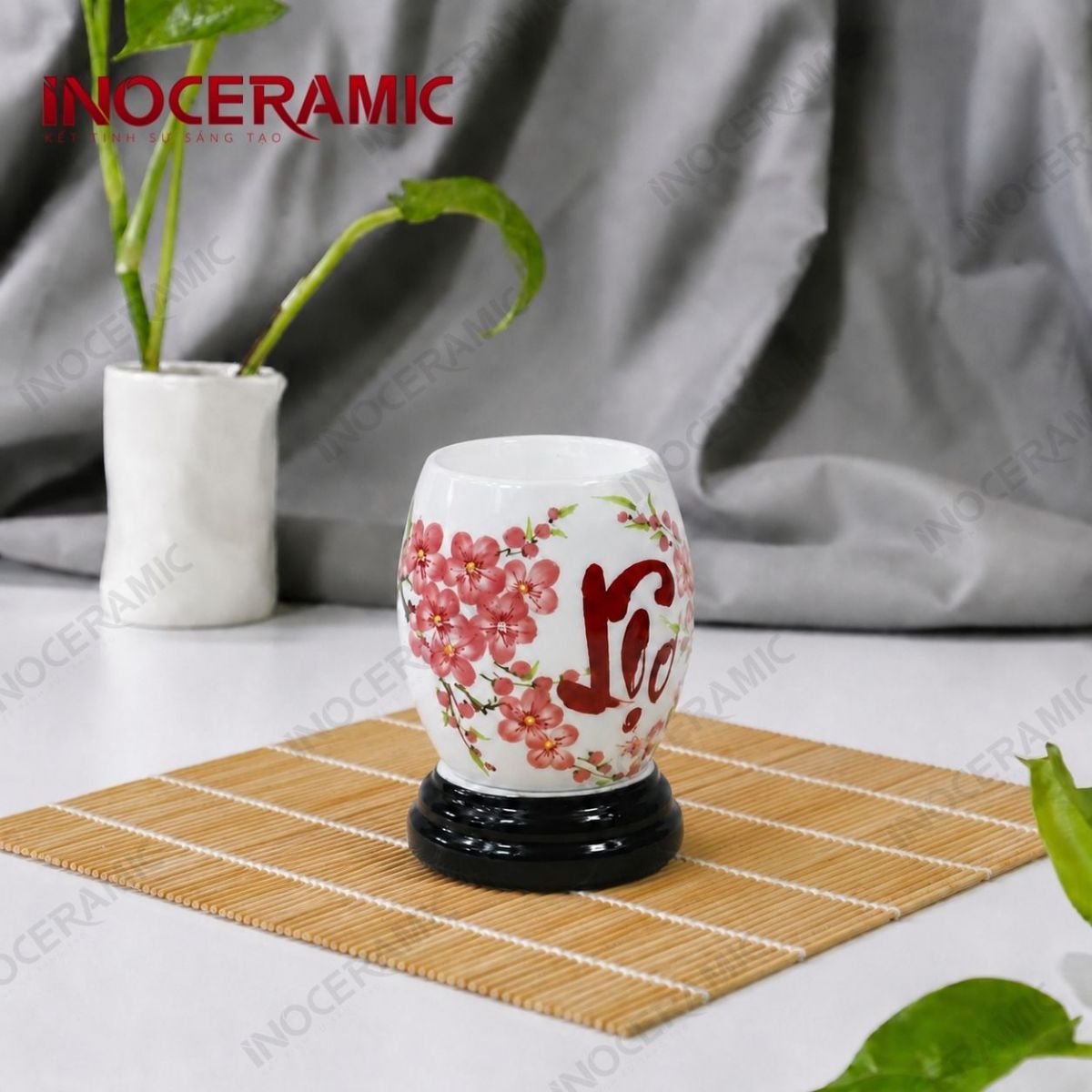 Đèn xông tinh dầu điện Đào Lộc Xuân