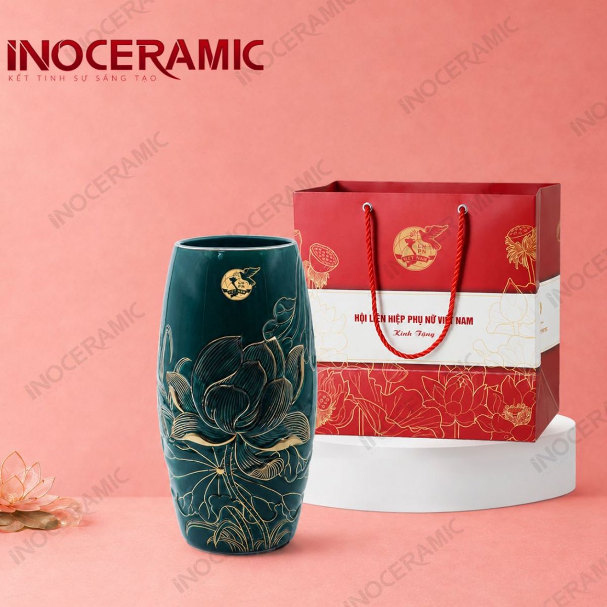 Lọ hoa bom men lục sen vàng khắc nổi - Quà tặng phụ nữ
