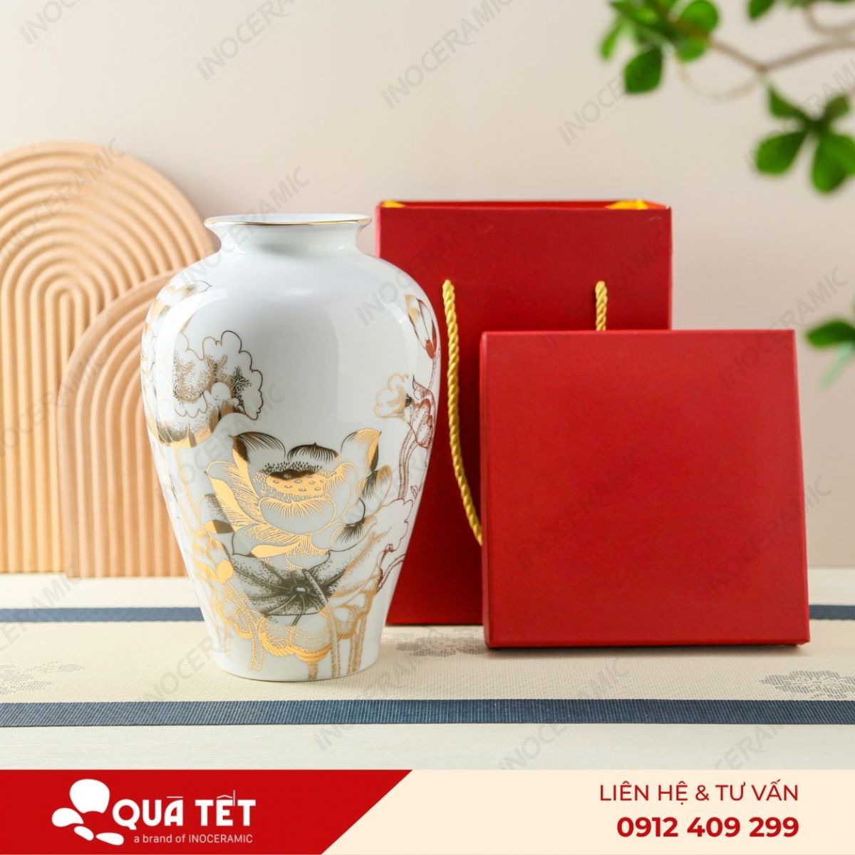 Lọ hoa Sen Đại Kẻ Vàng men trắng