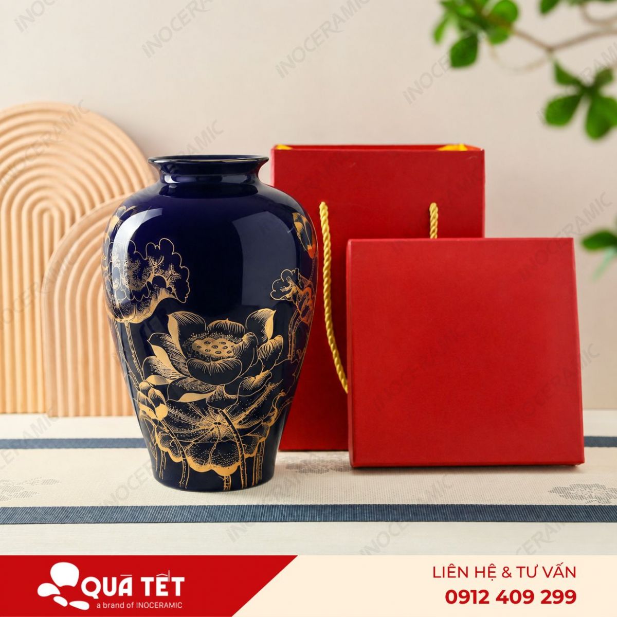 Lọ hoa Sen Đại Kẻ Vàng men lam