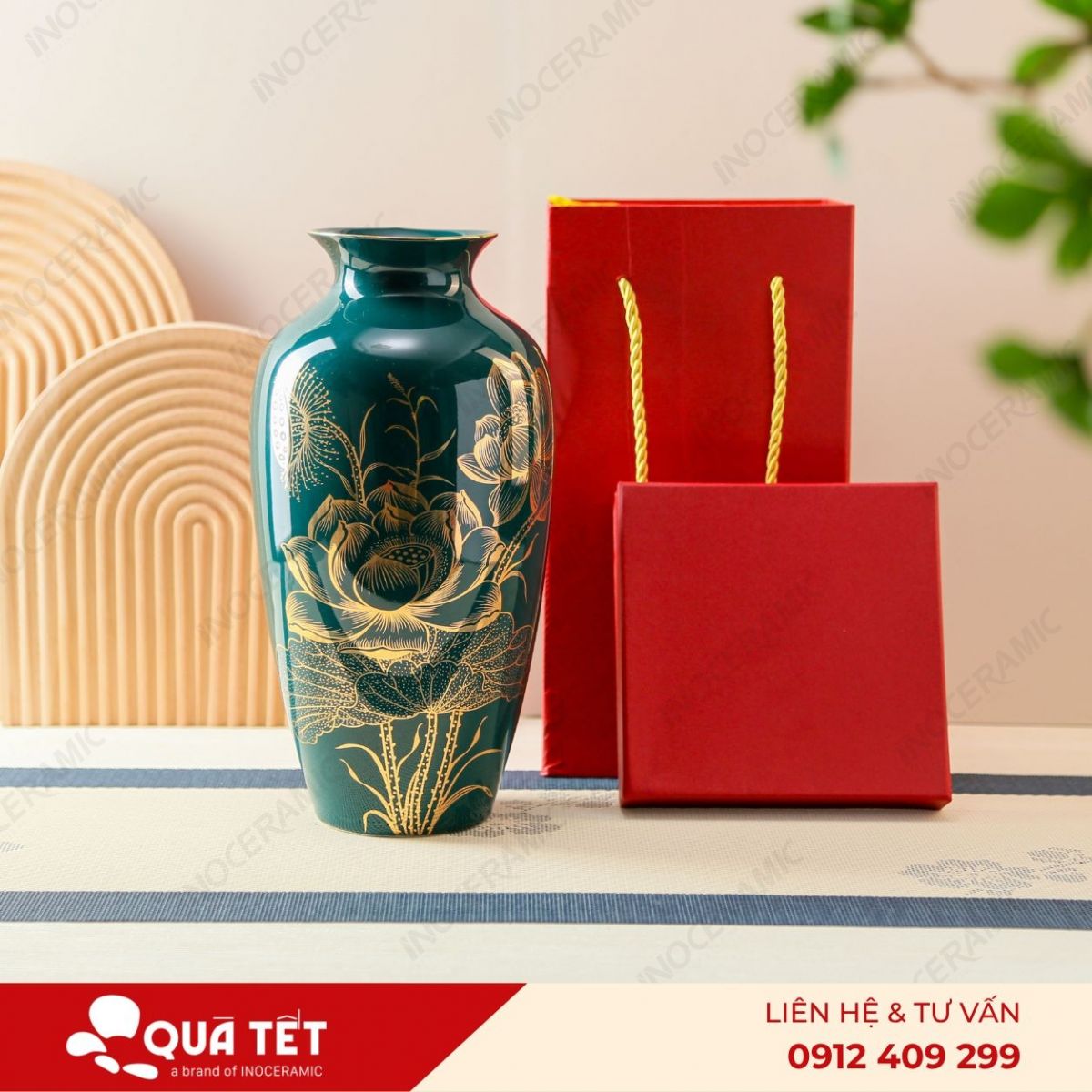 Lọ hoa Sen Đại Vàng Kim men xanh cổ vịt