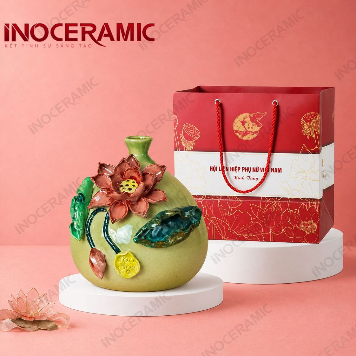 Lọ hoa túi tiền hoa sen đắp nổi - Quà tặng phụ nữ