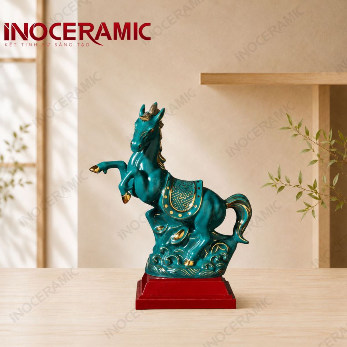 Tượng Chiến Mã Khải Hoàn vẽ vàng - anh chi tiet 3