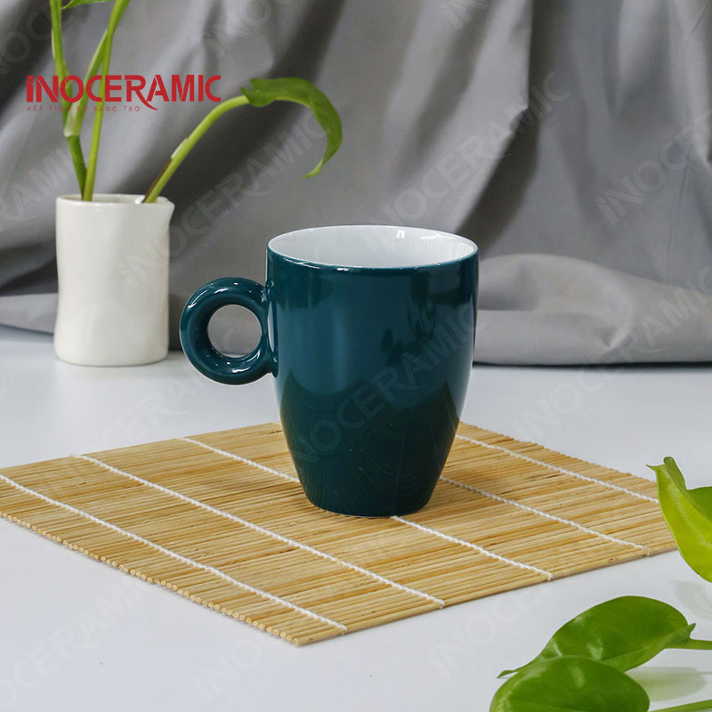 Ly Sứ Bầu Quai Nhỏ Men Màu (1)