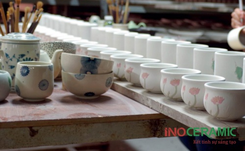 Hộp quà tặng bộ bát đĩa in logo doanh nghiệp sang trọng