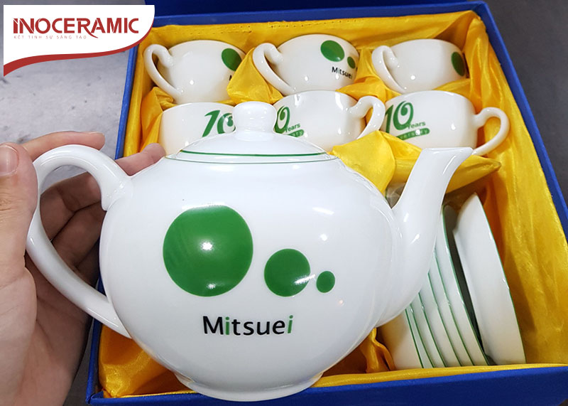 quà tặng gốm sứ in logo ngân hàng đẹp