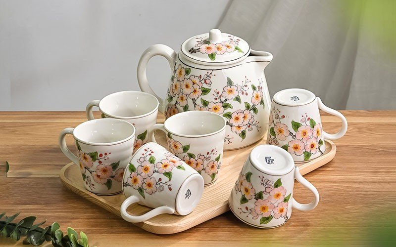 Bộ Bình Nước Vẽ Tay Hoa Đào Hồng - Bình sứ đựng nước Bát Tràng