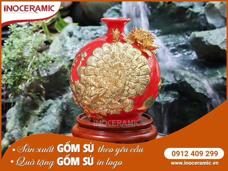 Bình Hút Lộc Dát Vàng Công Đào Đỏ - Gốm sứ Bát Tràng