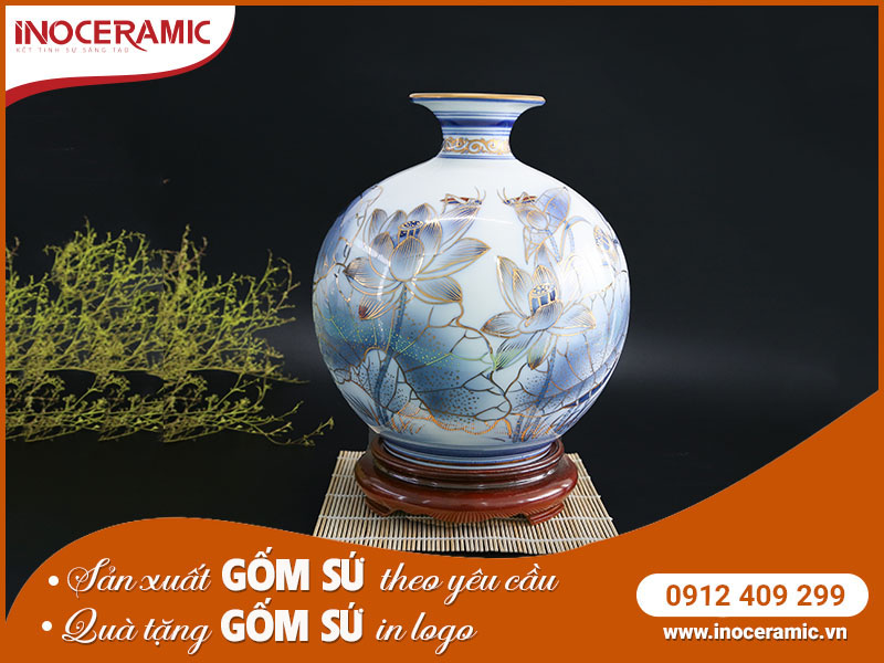 Mẫu vò hút tài lộc họa tiết chim công hoa đào vẽ vàng kim sang trọng