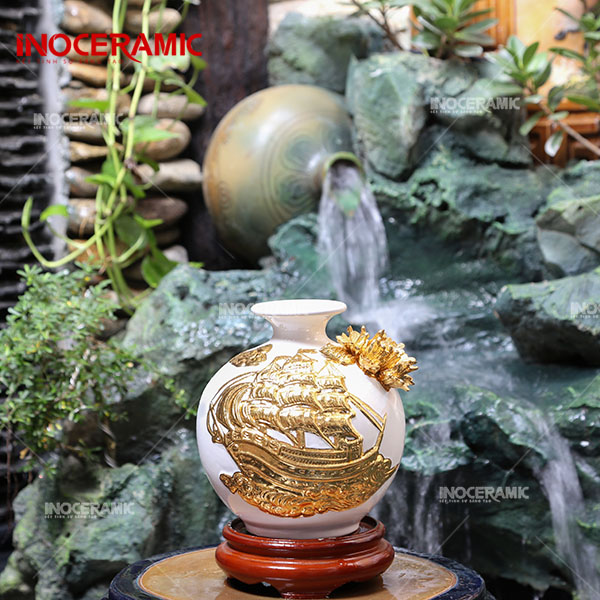 Quà tăng 8/3 cho khách hàng nữ - INOCERAMIC