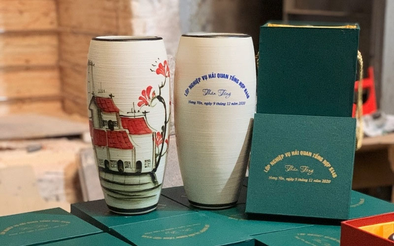 lọ hoa in logo quà tạng giá rẻ đẹp