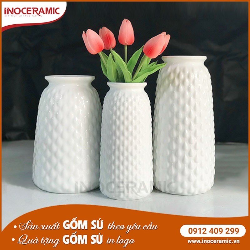 Lọ Hoa Sứ Trắng Mẫu 18