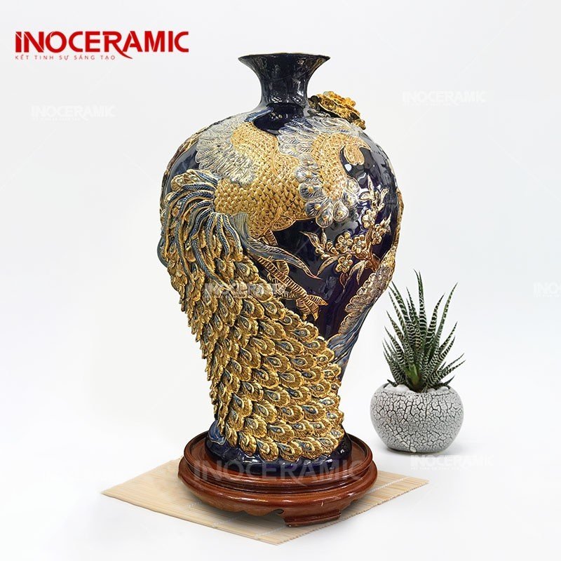 Mai Bình Chim Công Đắp Nổi