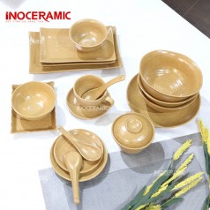 Bộ Bàn Ăn Men Sứ Vàng