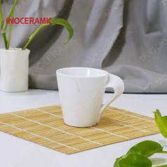 Ly Vát Quai Xoắn